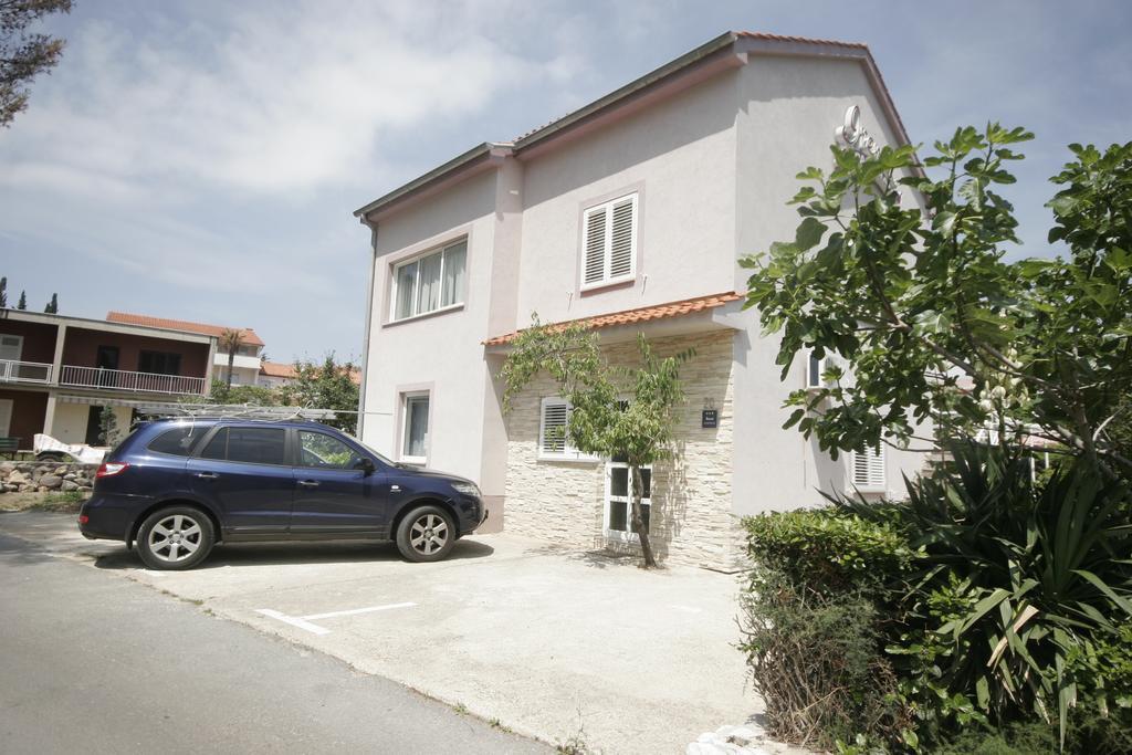 Apartments Irena Krk Krk Town Exterior photo