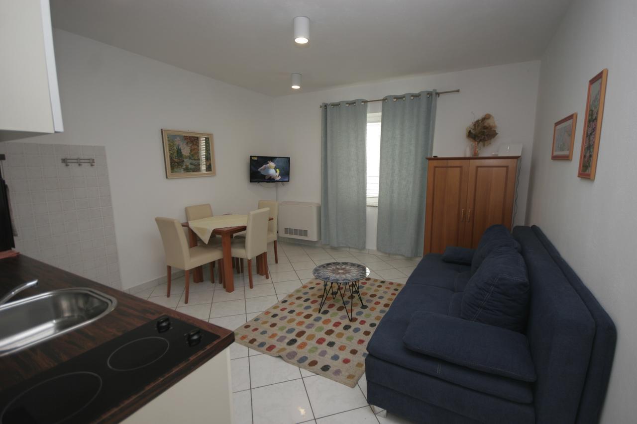 Apartments Irena Krk Krk Town Exterior photo